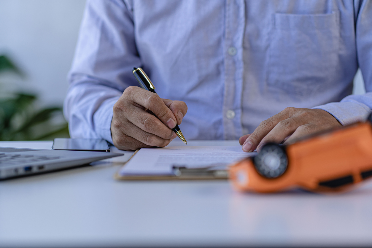 How to File a Car Accident Claim Against State Farm